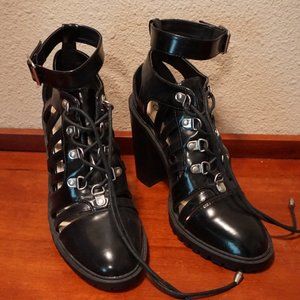 So Me Womens Black Patent 7.5 Kirby